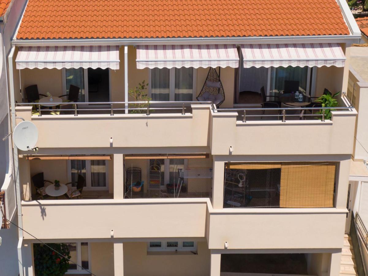 Apartments Angela มาคาร์สกา ภายนอก รูปภาพ