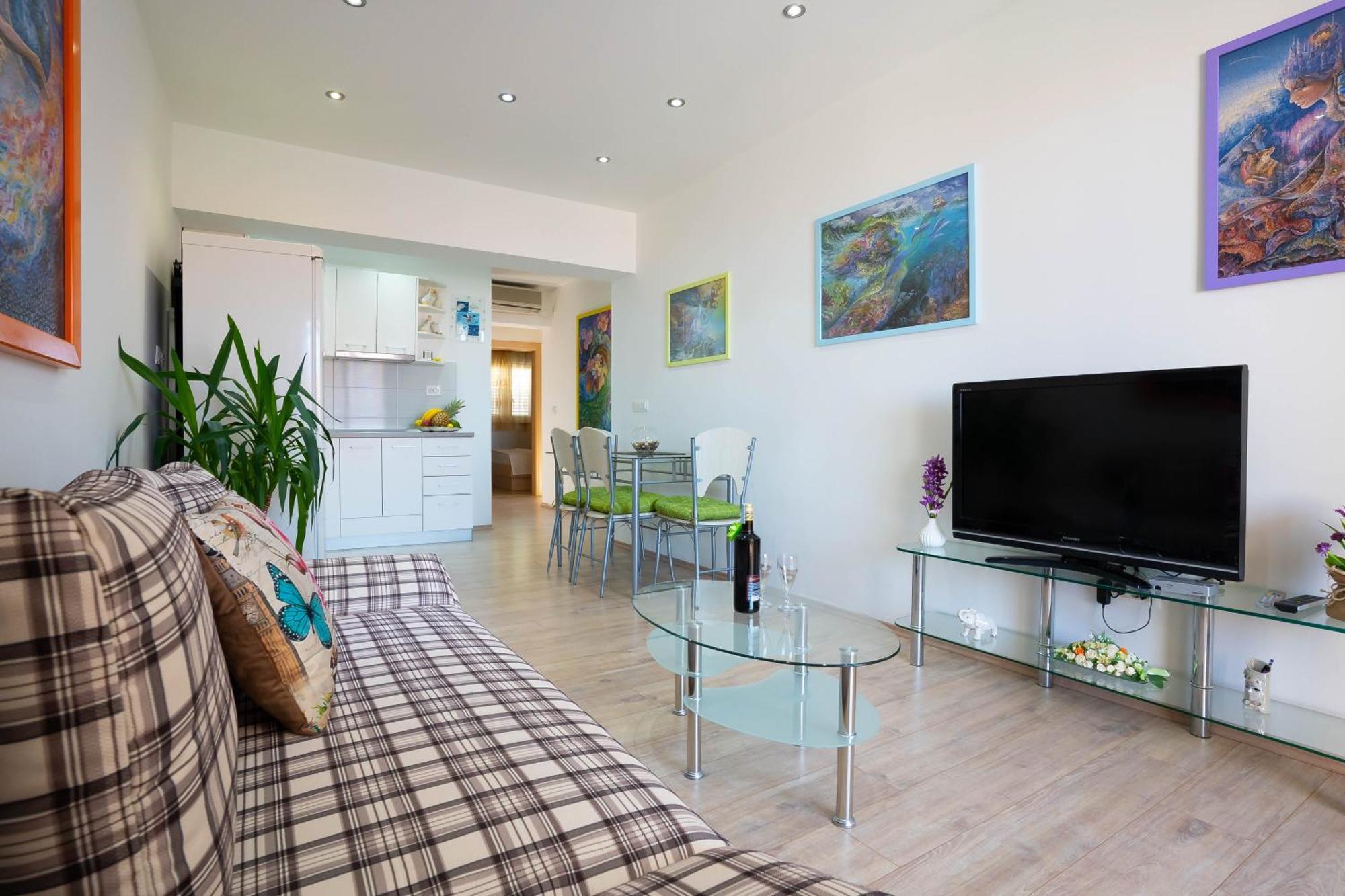 Apartments Angela มาคาร์สกา ภายนอก รูปภาพ