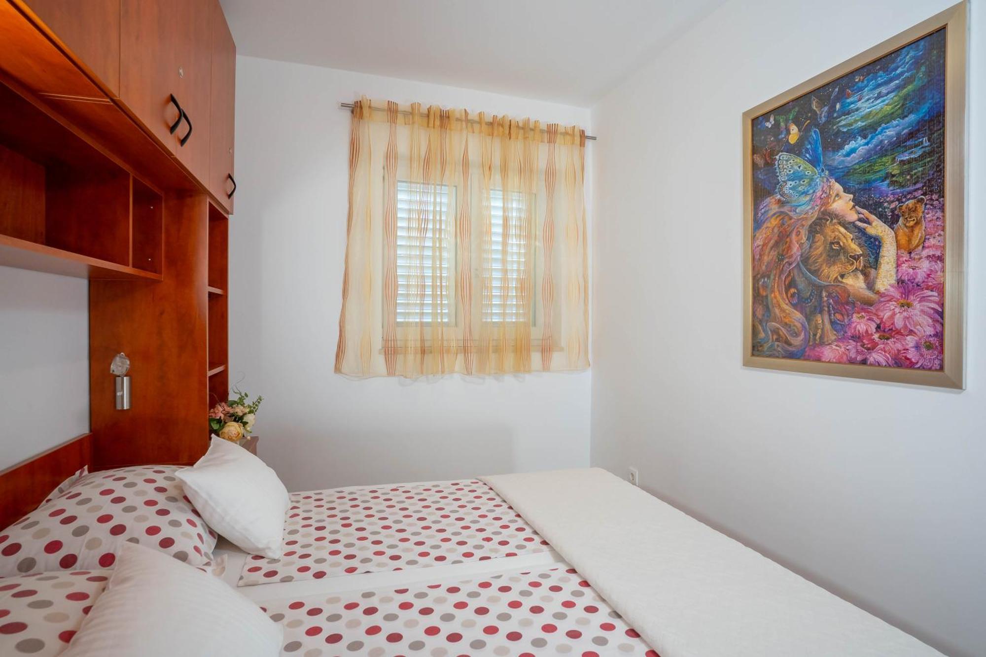 Apartments Angela มาคาร์สกา ภายนอก รูปภาพ